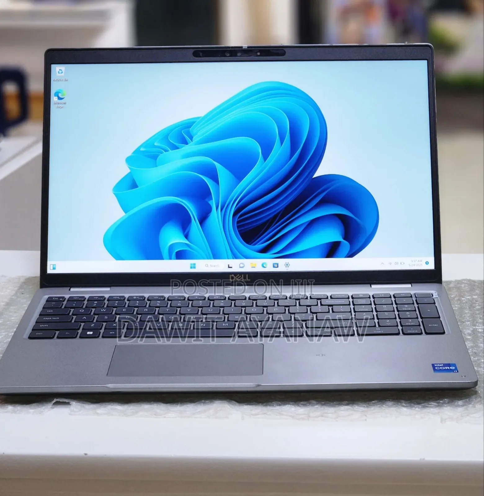 New Laptop Dell 16GB Intel Core I7 SSD 512GB