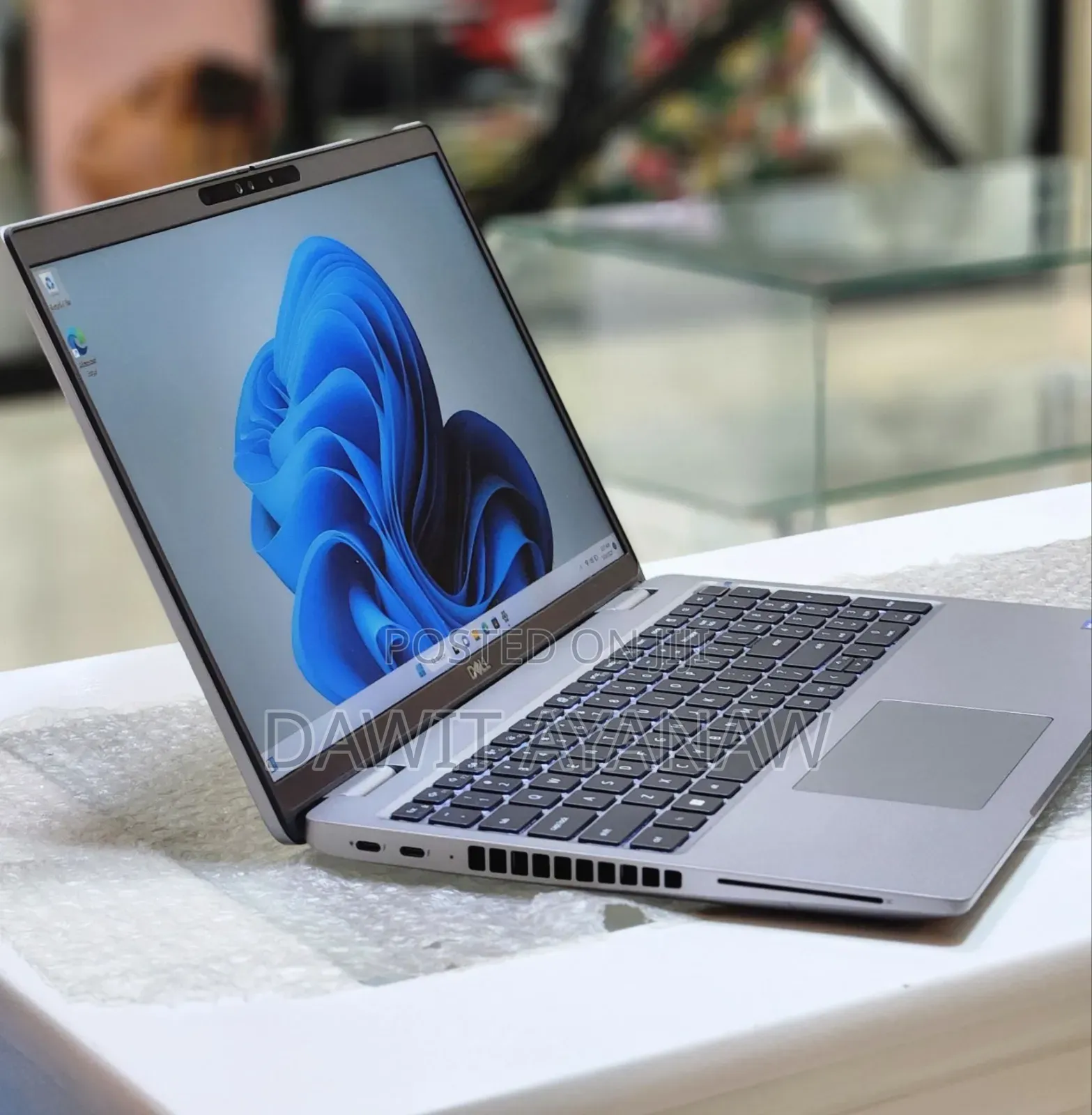 New Laptop Dell 16GB Intel Core I7 SSD 512GB