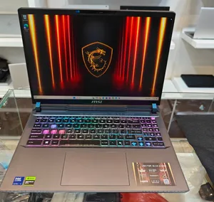 New Laptop MSI Vector GP68 HX 13V 16GB Intel Core Ultra 7 SSD 1T