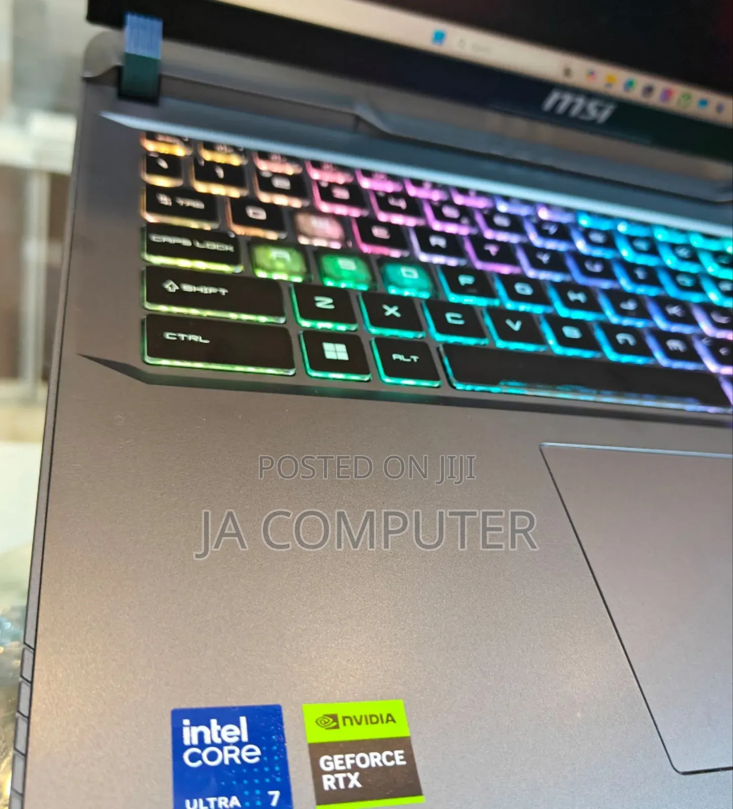 New Laptop MSI Vector GP68 HX 13V 16GB Intel Core Ultra 7 SSD 1T