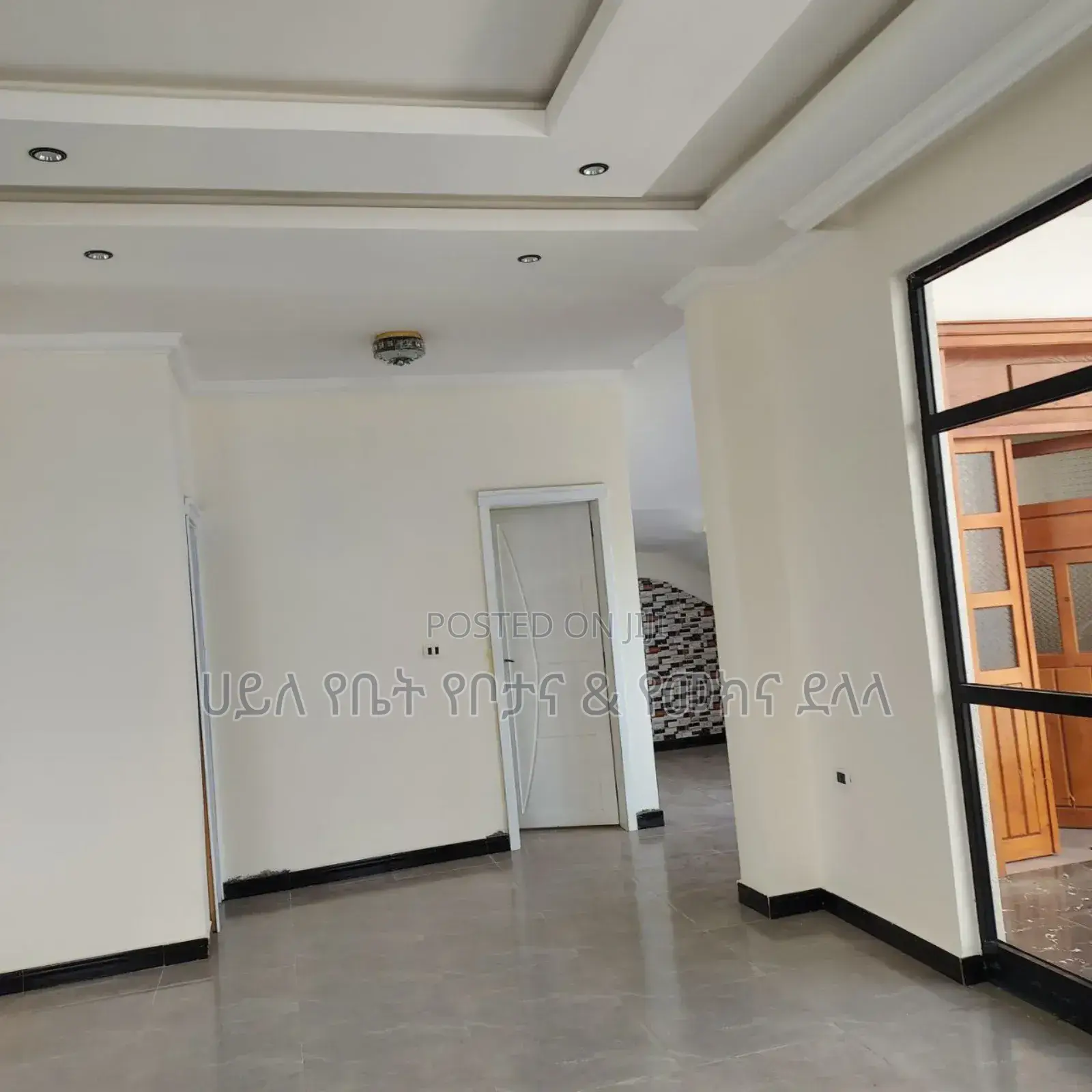 Furnished 5bdrm House in Ccd Real State, Oromia-Finfinne for sale