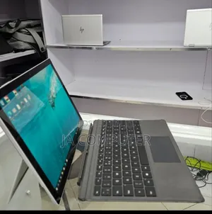 New Laptop Microsoft Surface Pro 7 8GB Intel Core I5 SSD 128GB