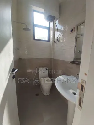 5bdrm House in Villa, Yeka for rent