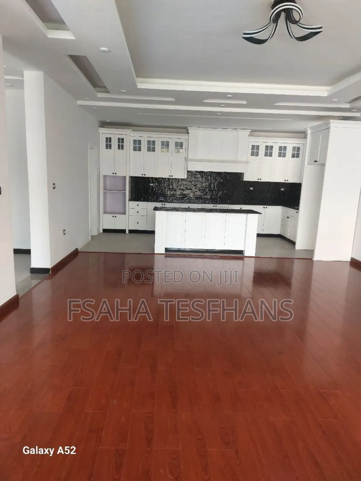 5bdrm House in Villa, Yeka for rent