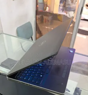 New Laptop Dell 16GB Intel Core I7 SSD 512GB