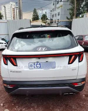 Hyundai Tucson 2022 Ivory