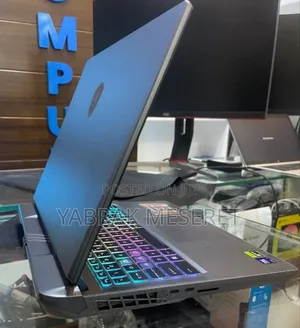 New Laptop MSI 16GB Intel Core Ultra 7 SSD 1T