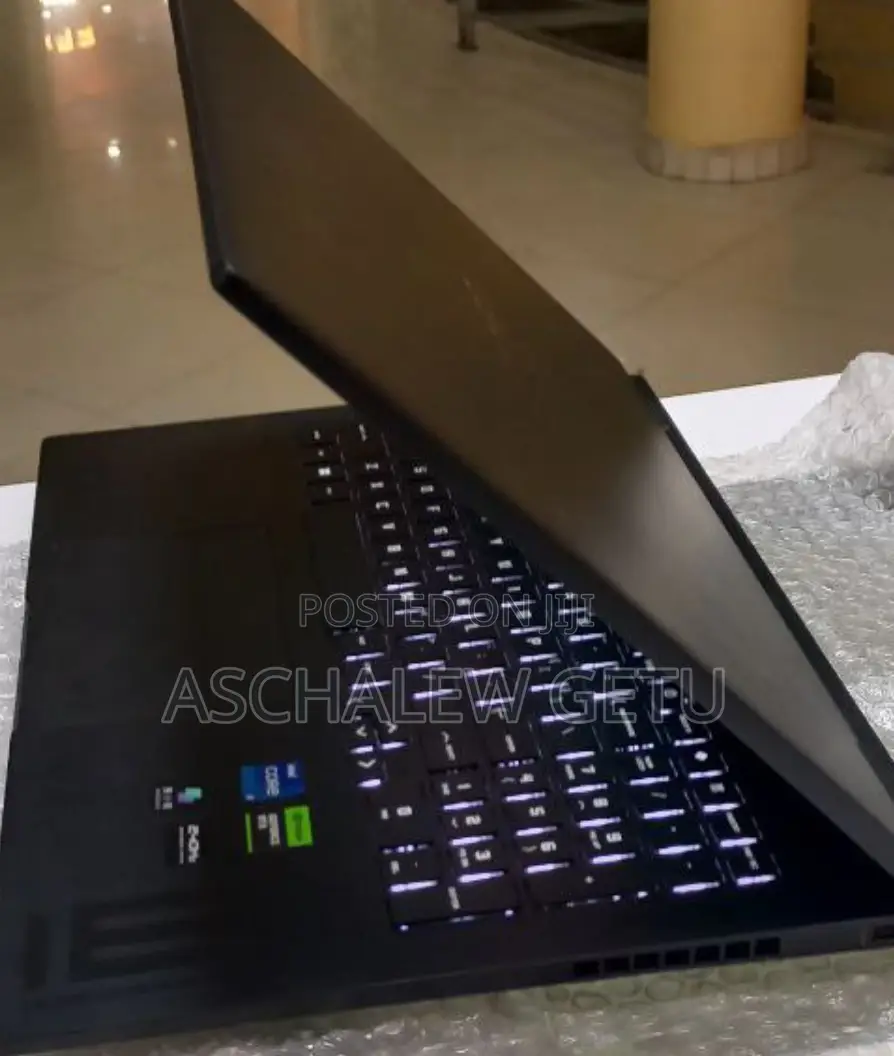 New Laptop HP Omen 16 16GB Intel Core I7 SSD 1T