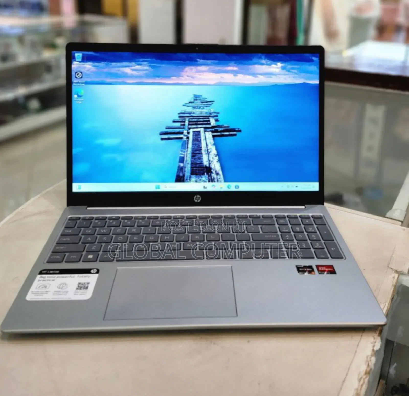 New Laptop HP Stream Notebook 8GB AMD Ryzen 5 SSD 512GB