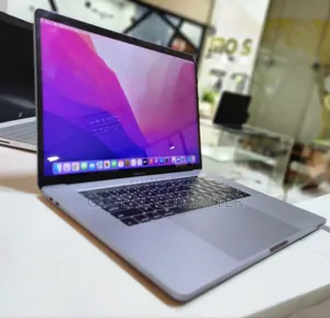 Photo - Laptop Apple MacBook 2016 16GB Intel Core I7 SSD 256GB