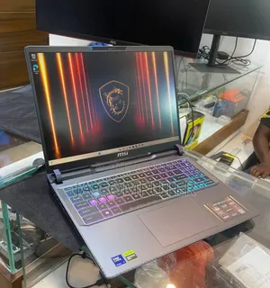 New Laptop MSI Vector GP68 HX 13V 32GB Intel Core Ultra 7 SSD 1T