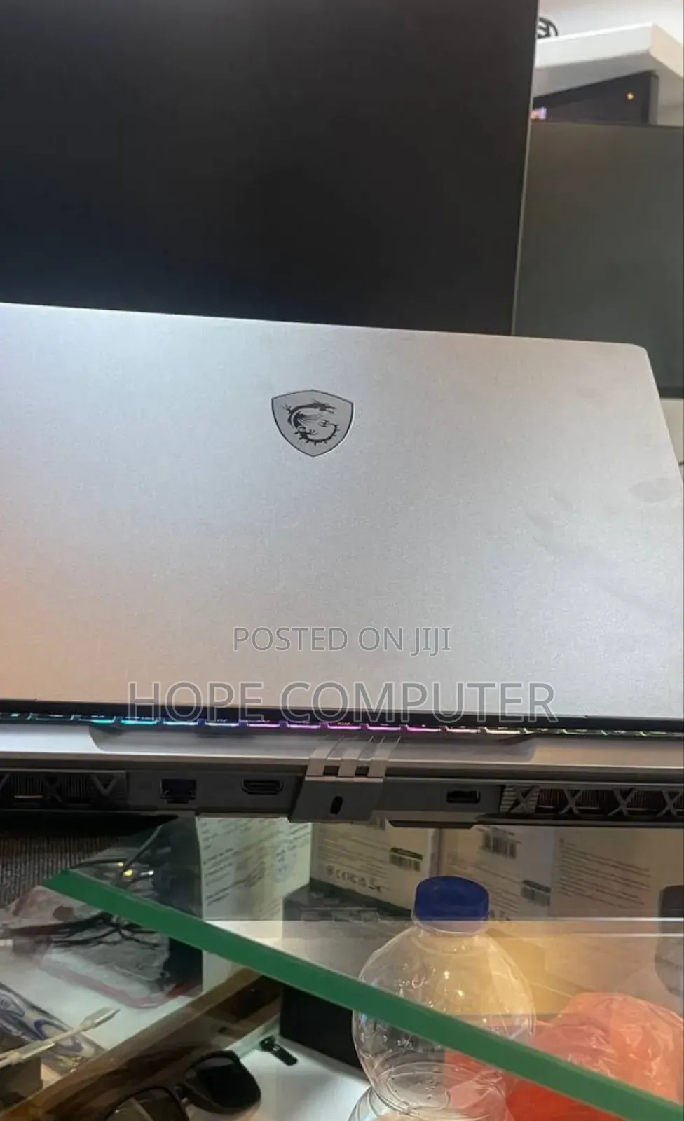 New Laptop MSI Vector 17 HX AI A2XWJG 16GB Intel Core Ultra 7 SSD 1T