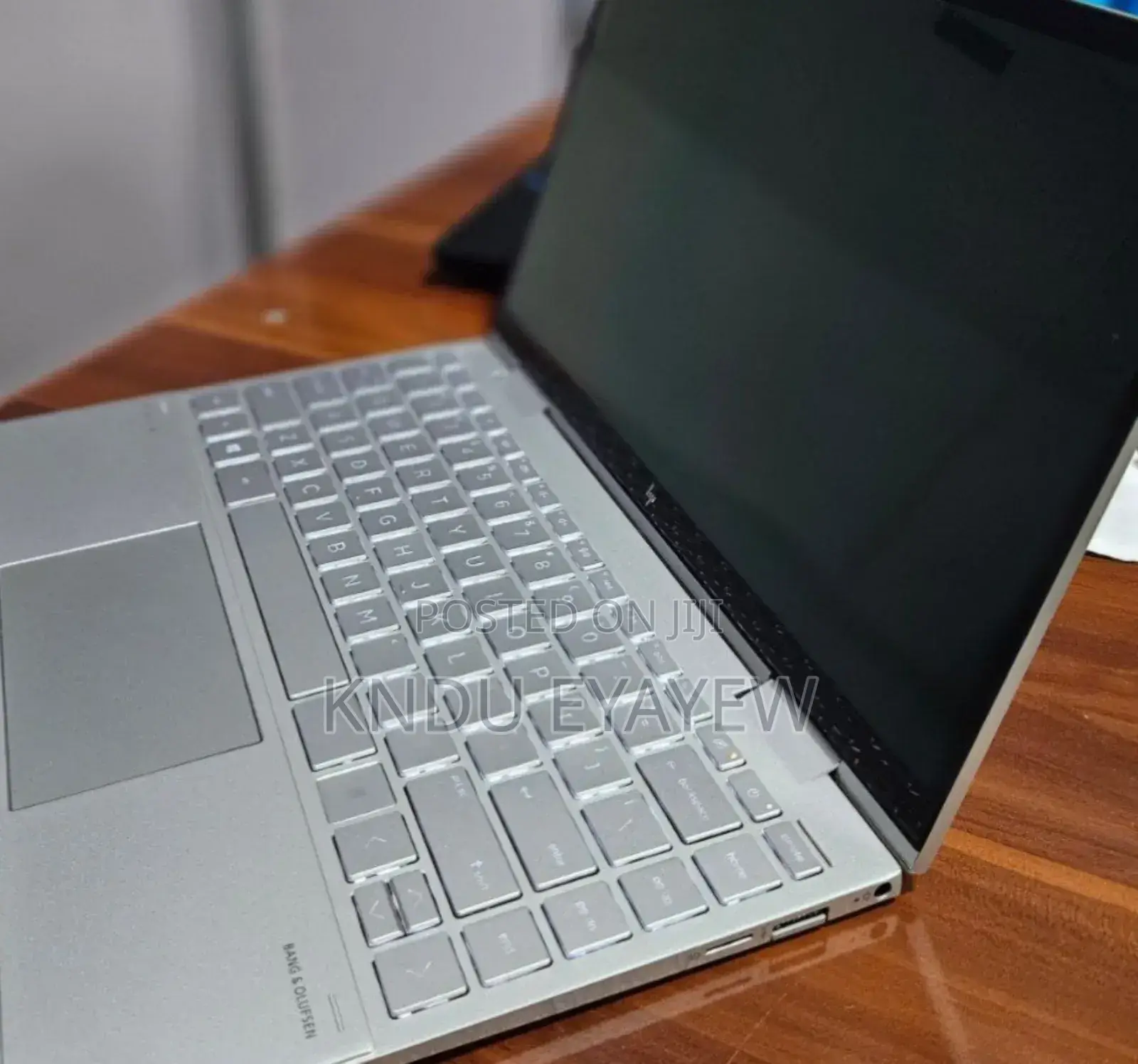 New Laptop HP Envy X360 8GB Intel Core I7 SSD 512GB