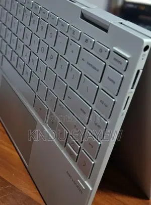 New Laptop HP Envy X360 8GB Intel Core I7 SSD 512GB