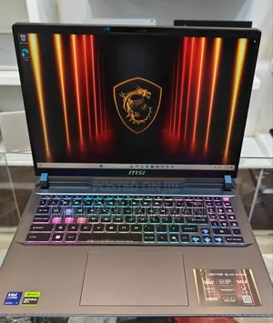 New Laptop MSI 16GB Intel Core Ultra 7 SSD 1T