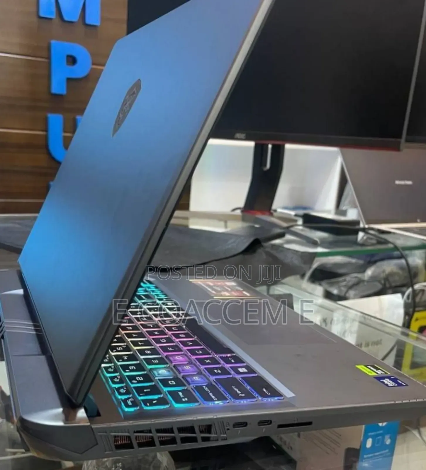 New Laptop MSI 16GB Intel Core Ultra 7 SSD 1T