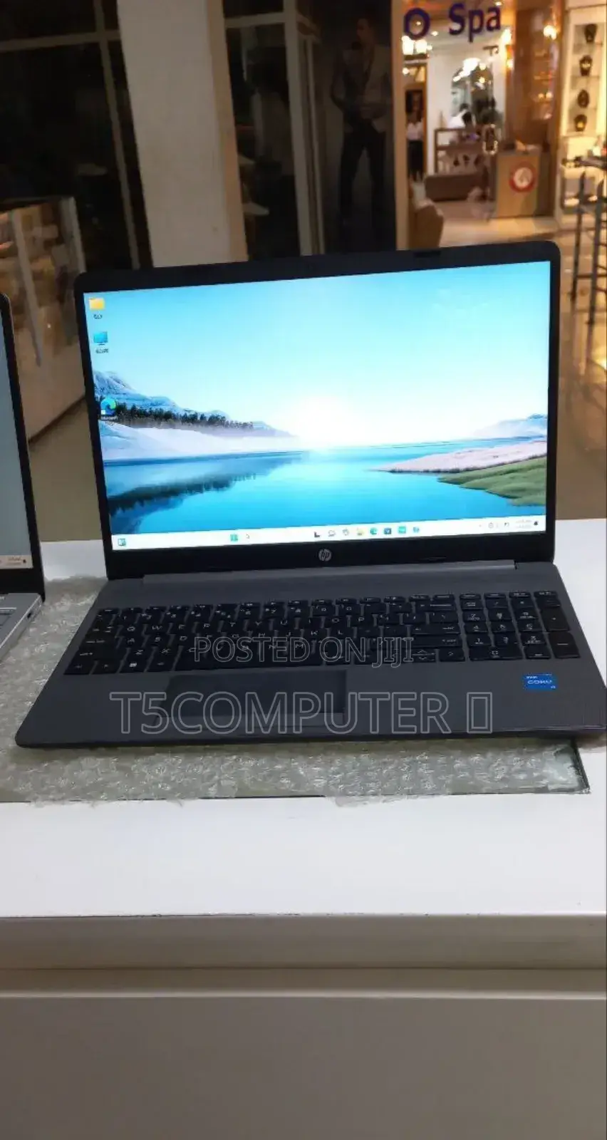 New Laptop HP Stream Notebook 8GB Intel Core I5 SSD 256GB