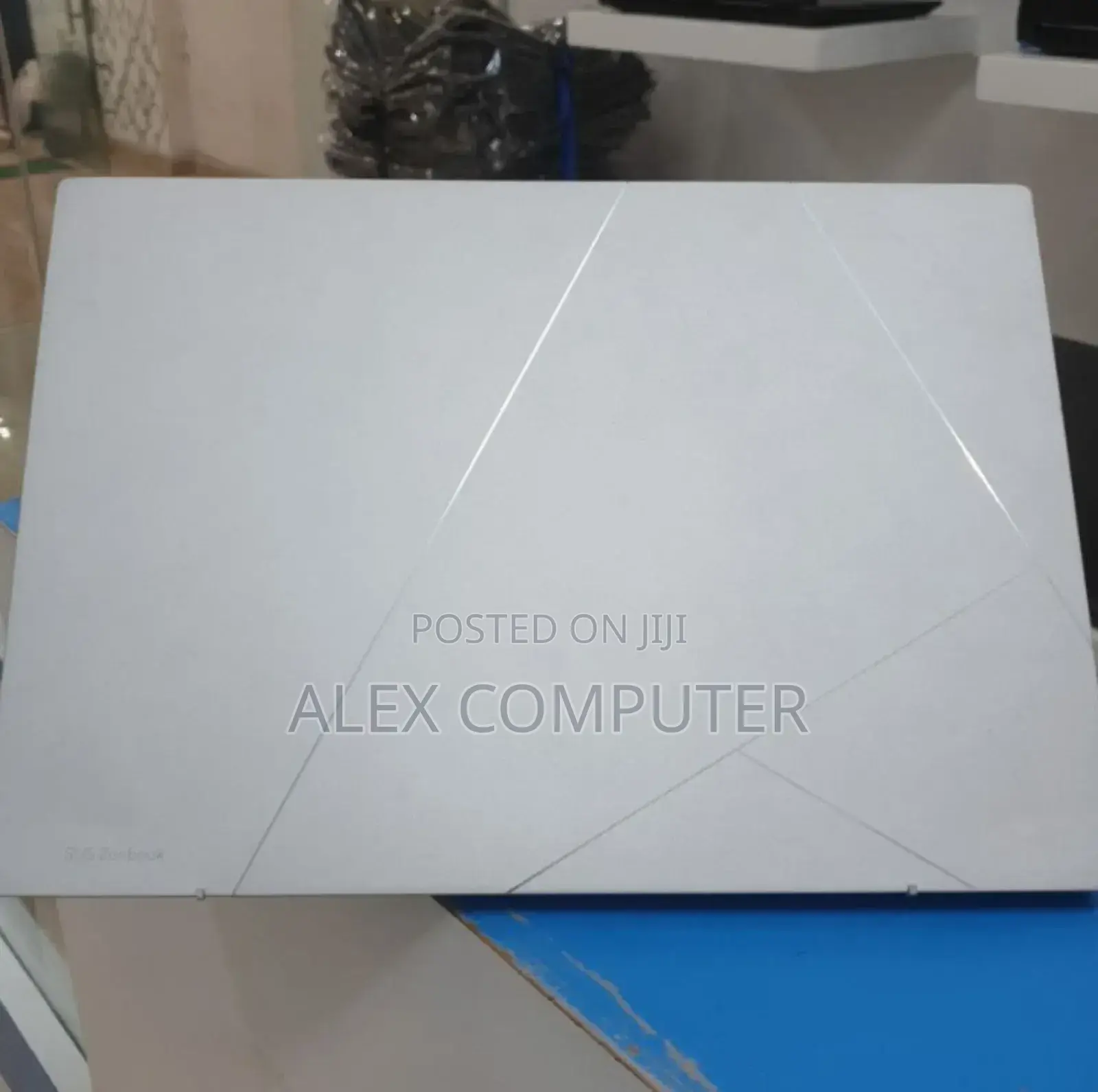 New Laptop Asus Zenbook 14 UX434 16GB Intel Core I7 SSD 1T