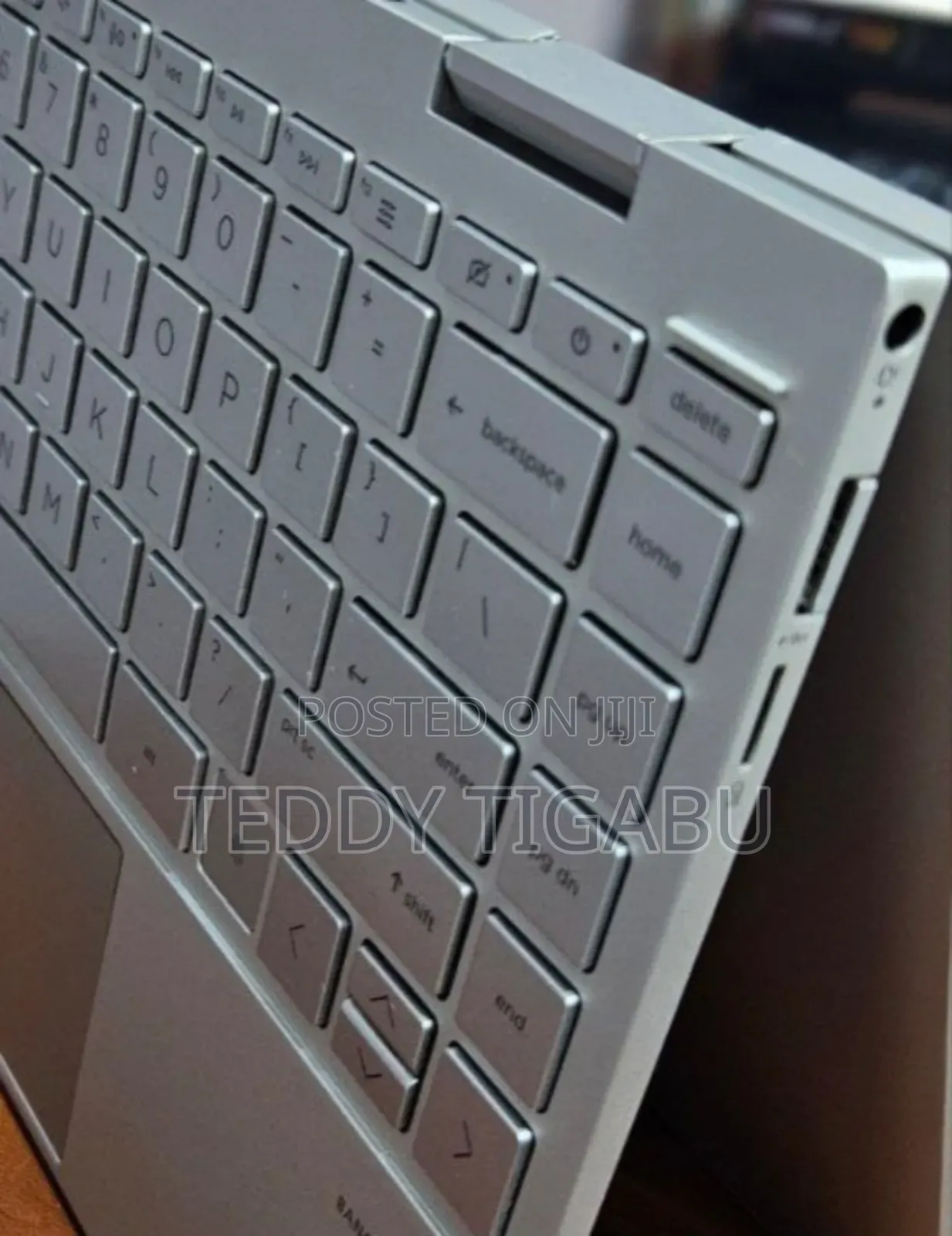 New Laptop HP Envy X360 8GB Intel Core I7 SSD 512GB