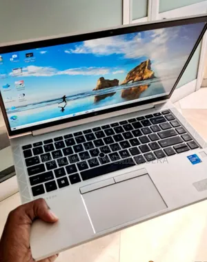 Photo - New Laptop HP EliteBook 840 G8 16GB Intel Core I7 SSD 512GB