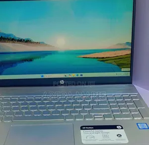 New Laptop HP Pavilion 15 8GB Intel Core I7 SSD 256GB