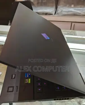 New Laptop HP Omen 17 32GB Intel Core I7 SSD 1T