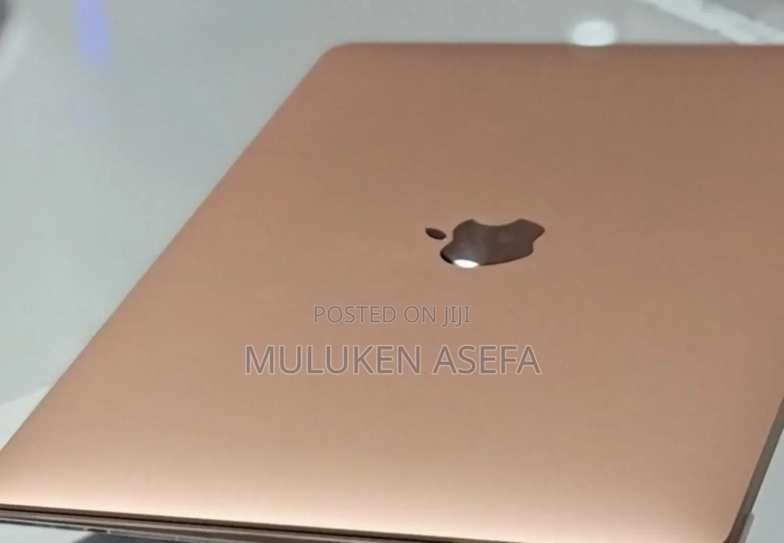 New Laptop Apple MacBook Pro 2019 8GB Intel Core I5 SSD 256GB