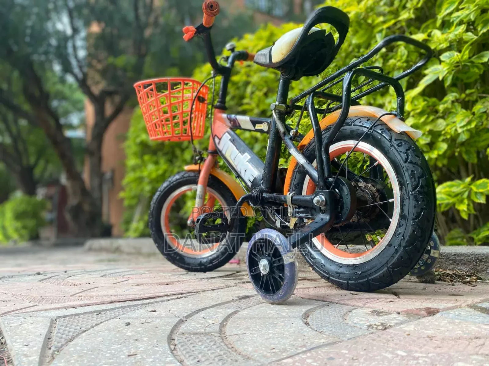 12 Kids Bicycle Bike