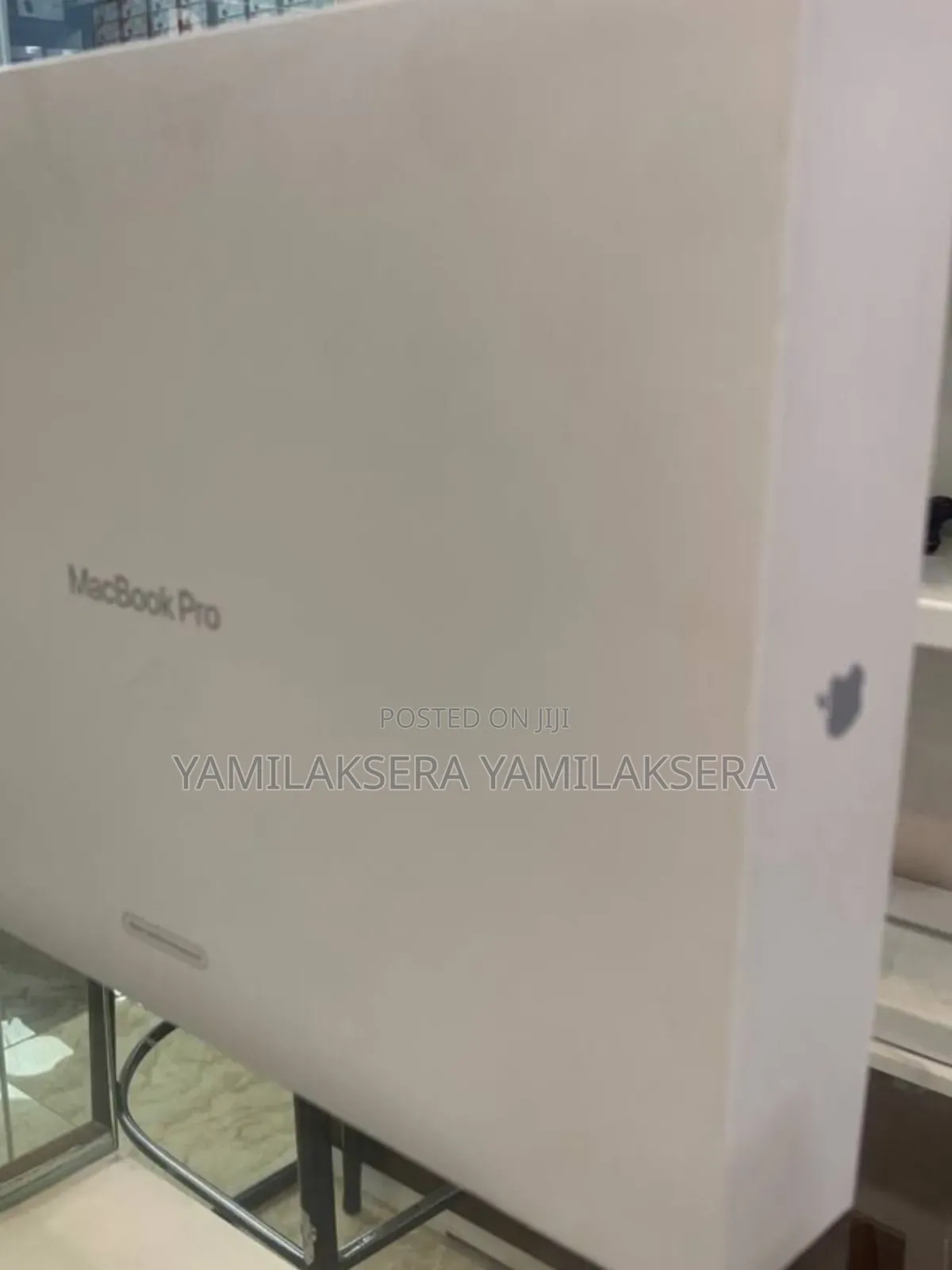 New Laptop Apple MacBook Pro 2023 M2 Pro 14-Inch 16GB Apple M2 SSD 1T