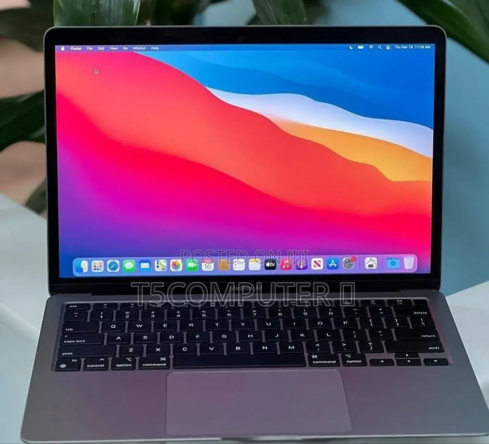 New Laptop Apple MacBook Pro 2020 16GB Intel Core I5 SSD 512GB
