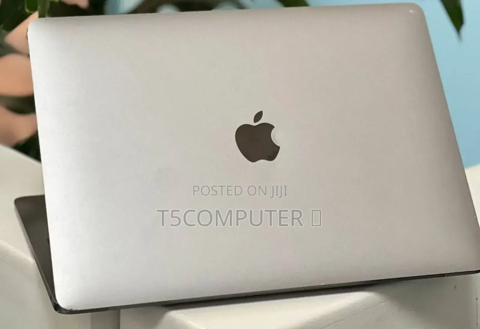 New Laptop Apple MacBook Pro 2020 16GB Intel Core I5 SSD 512GB