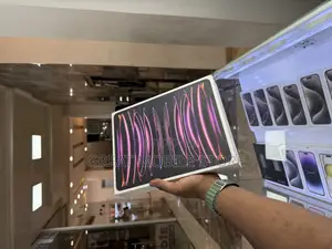 New Apple iPad Pro 12.9 (2022) 512 GB Silver