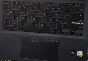 New Laptop Asus VivoBook 15 X505BA 16GB Intel Core I9 SSD 512GB