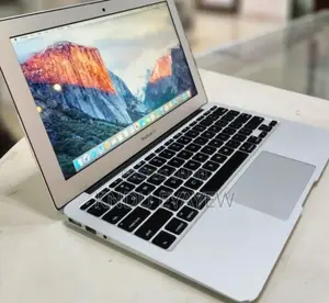 New Laptop Apple MacBook 4GB Intel Core I5 SSD 128GB