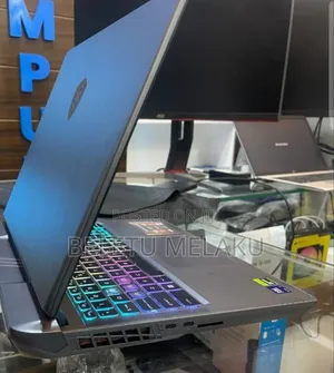 New Laptop MSI 16GB Intel Core Ultra 7 SSD 1T