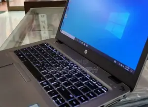 New Laptop HP EliteBook 840 G4 8GB Intel Core I7 HDD 256GB
