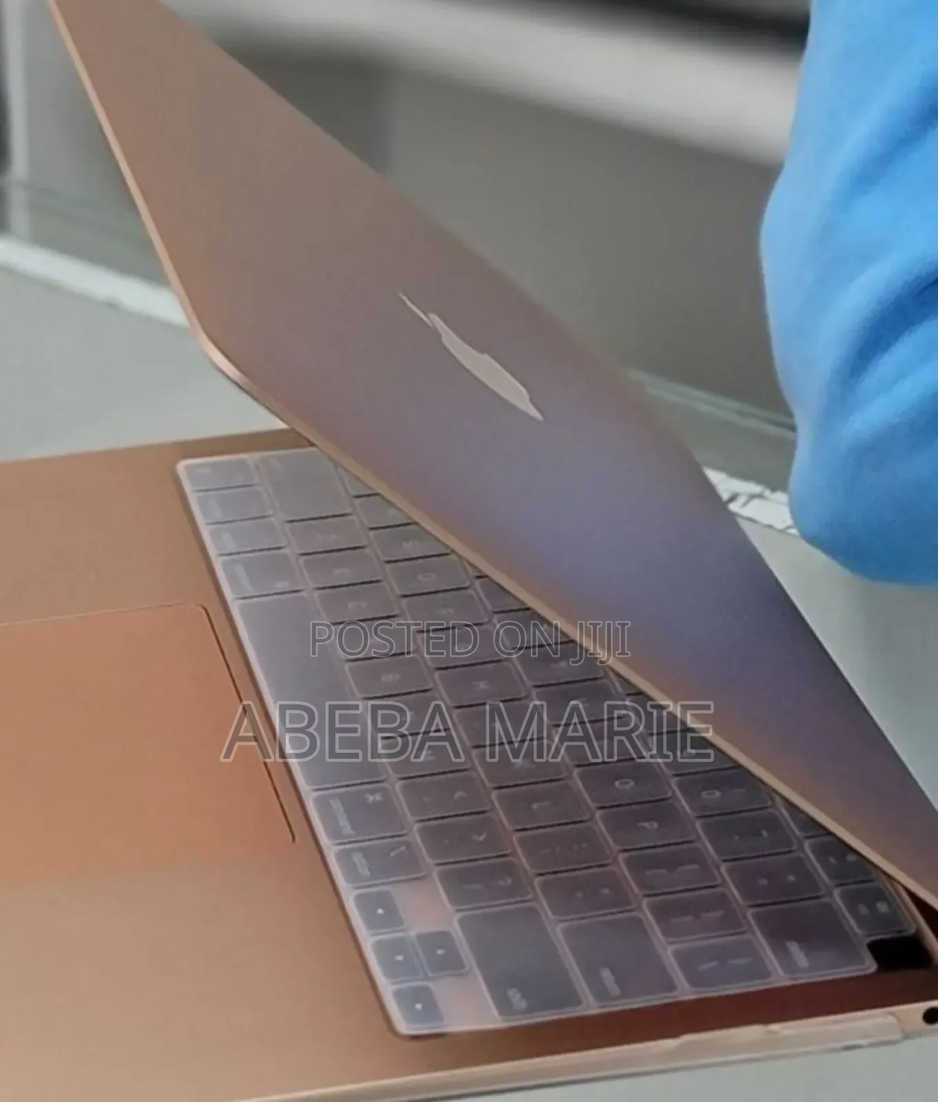 New Laptop Apple MacBook Air 2020 M1 8GB Apple M1 SSD 256GB