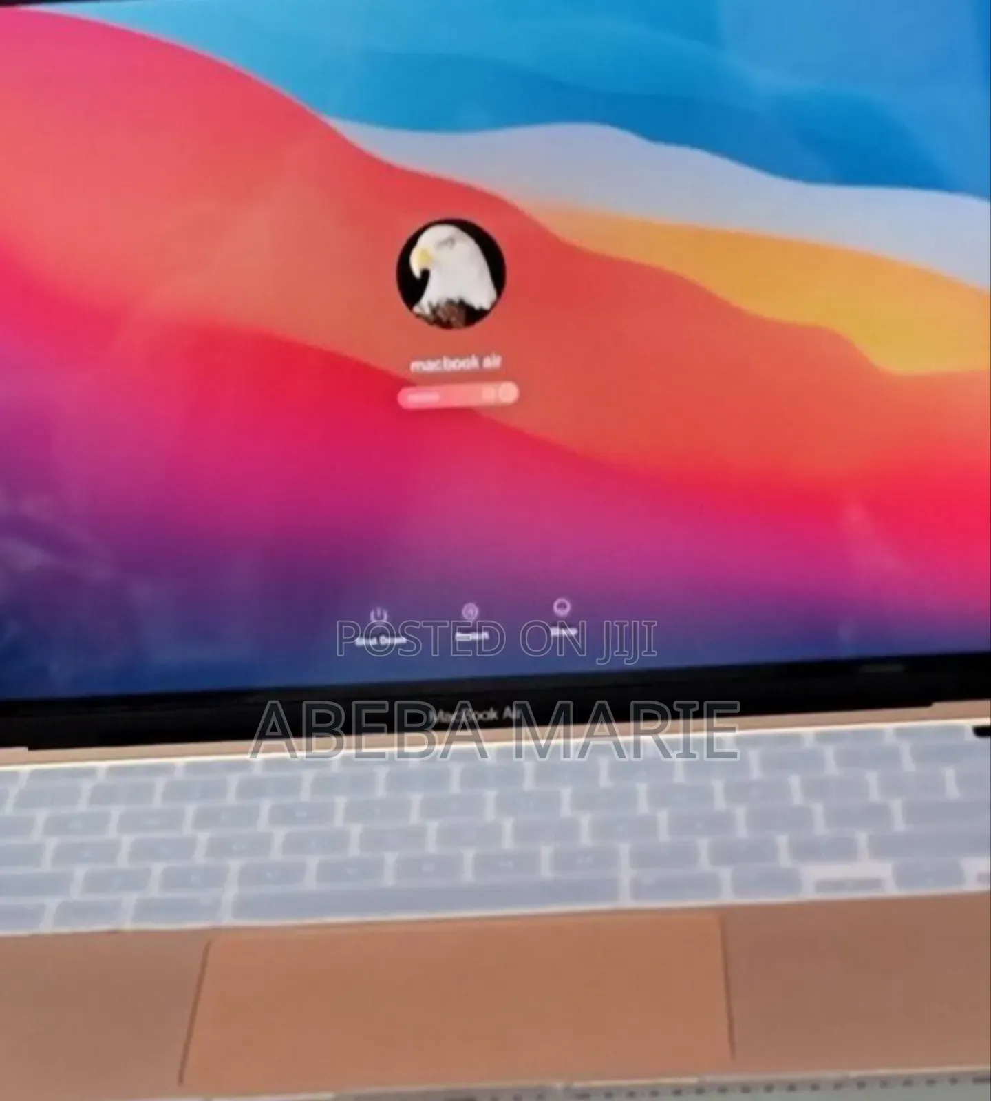 New Laptop Apple MacBook Air 2020 M1 8GB Apple M1 SSD 256GB