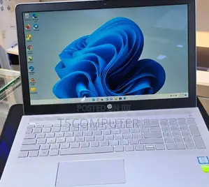 New Laptop HP 16GB Intel Core I7 SSD 512GB