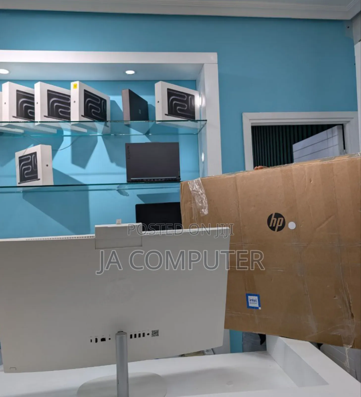 New Desktop Computer HP 200 G4 22 All-in-One 16GB Intel Core I7 SSD 1T