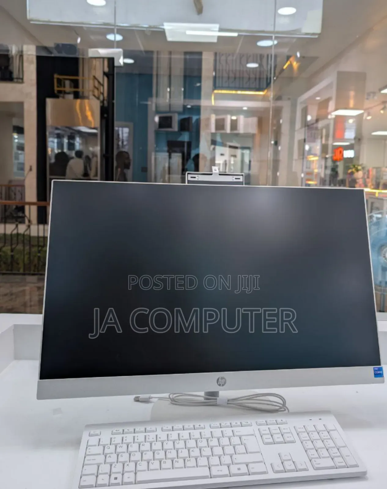 New Desktop Computer HP 200 G4 22 All-in-One 16GB Intel Core I7 SSD 1T