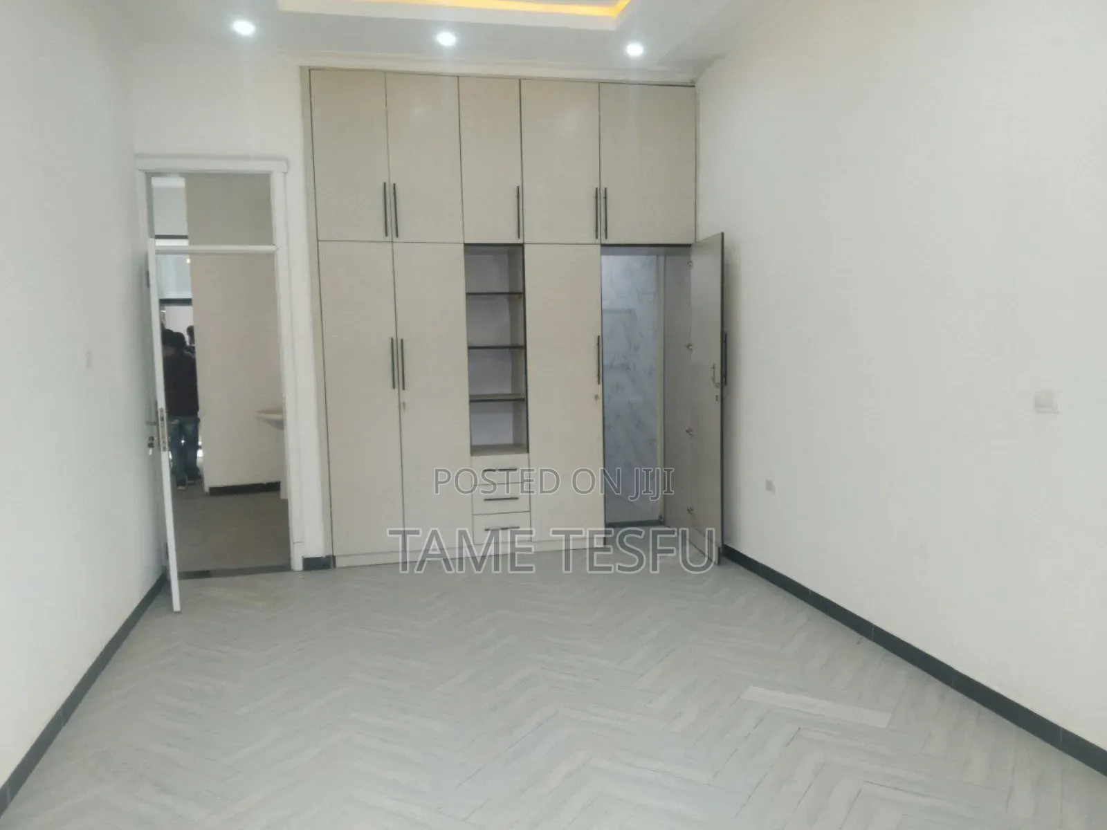 Furnished 3bdrm Villa in Hayat, Bole for sale