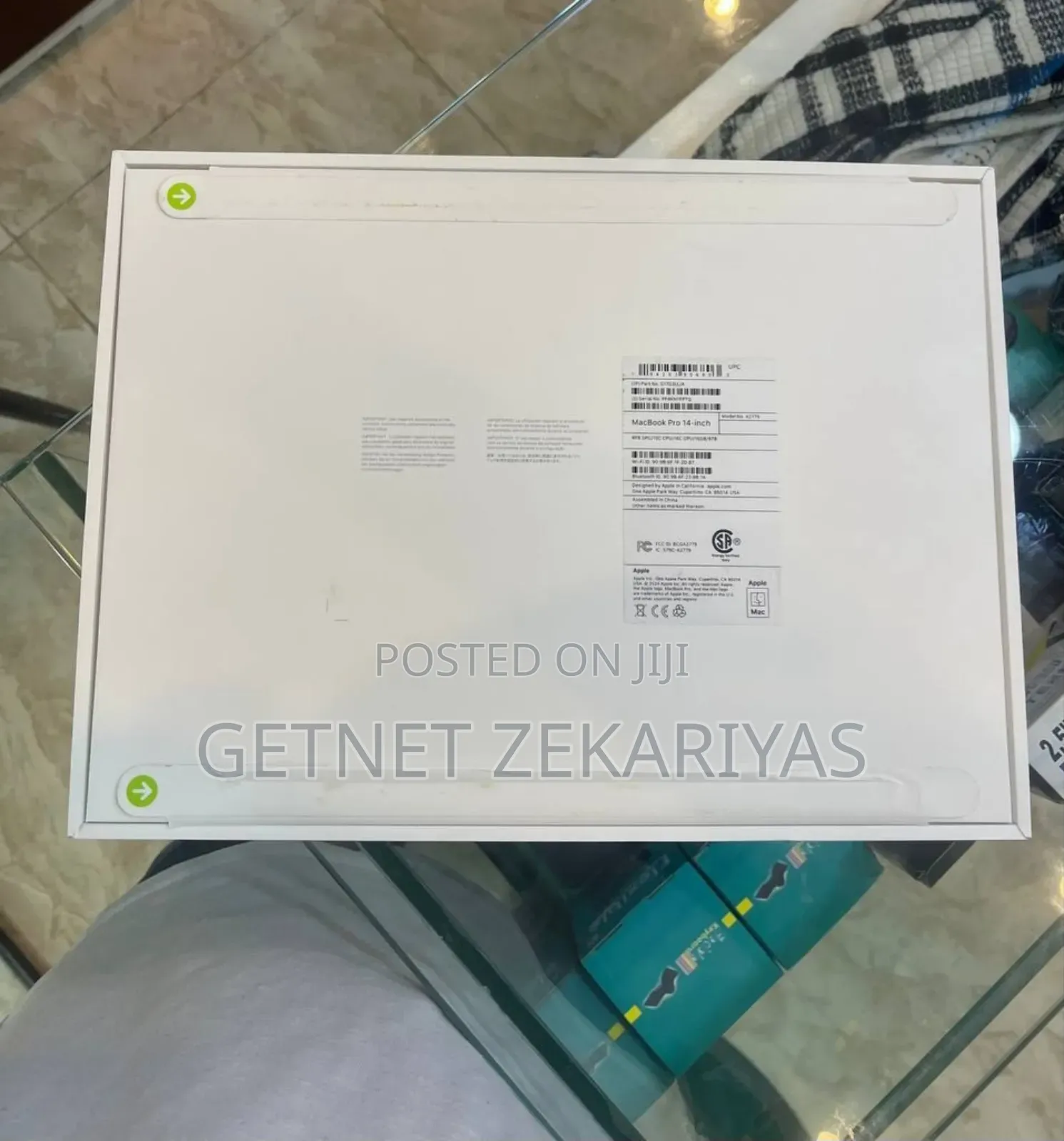 New Laptop Apple MacBook Pro 16GB Apple M2 SSD 512GB