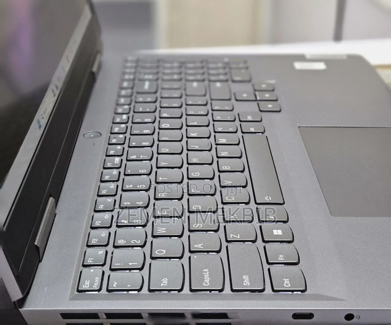 New Laptop Lenovo LOQ 15ARP9 16GB AMD Ryzen 7 SSD 512GB