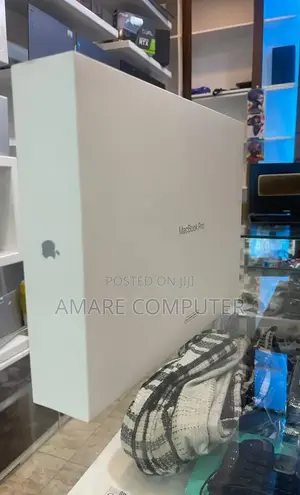 New Laptop Apple MacBook Pro 2023 M2 Pro 14-Inch 16GB Apple M2 SSD 4T