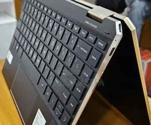 Photo - New Laptop HP Spectre 16GB Intel Core I7 SSD 1T