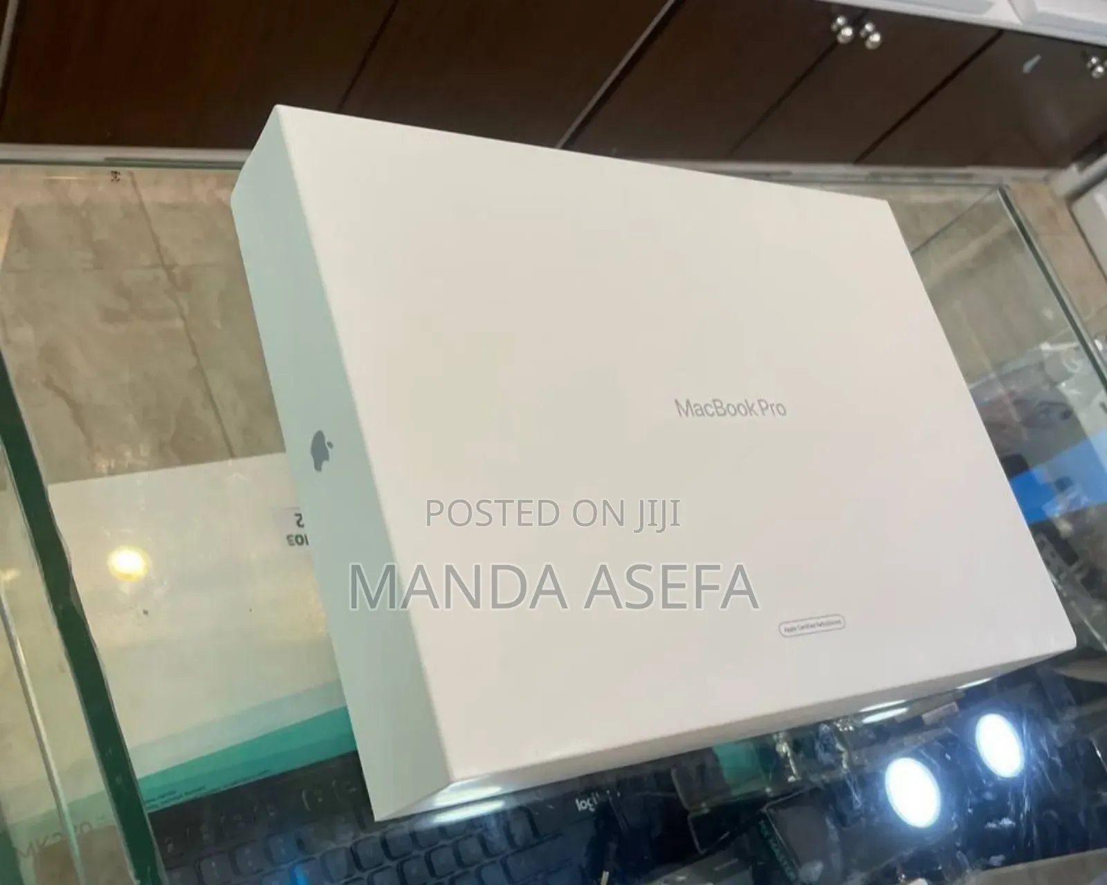 New Laptop Apple MacBook Pro 16GB Apple M2 SSD 4T