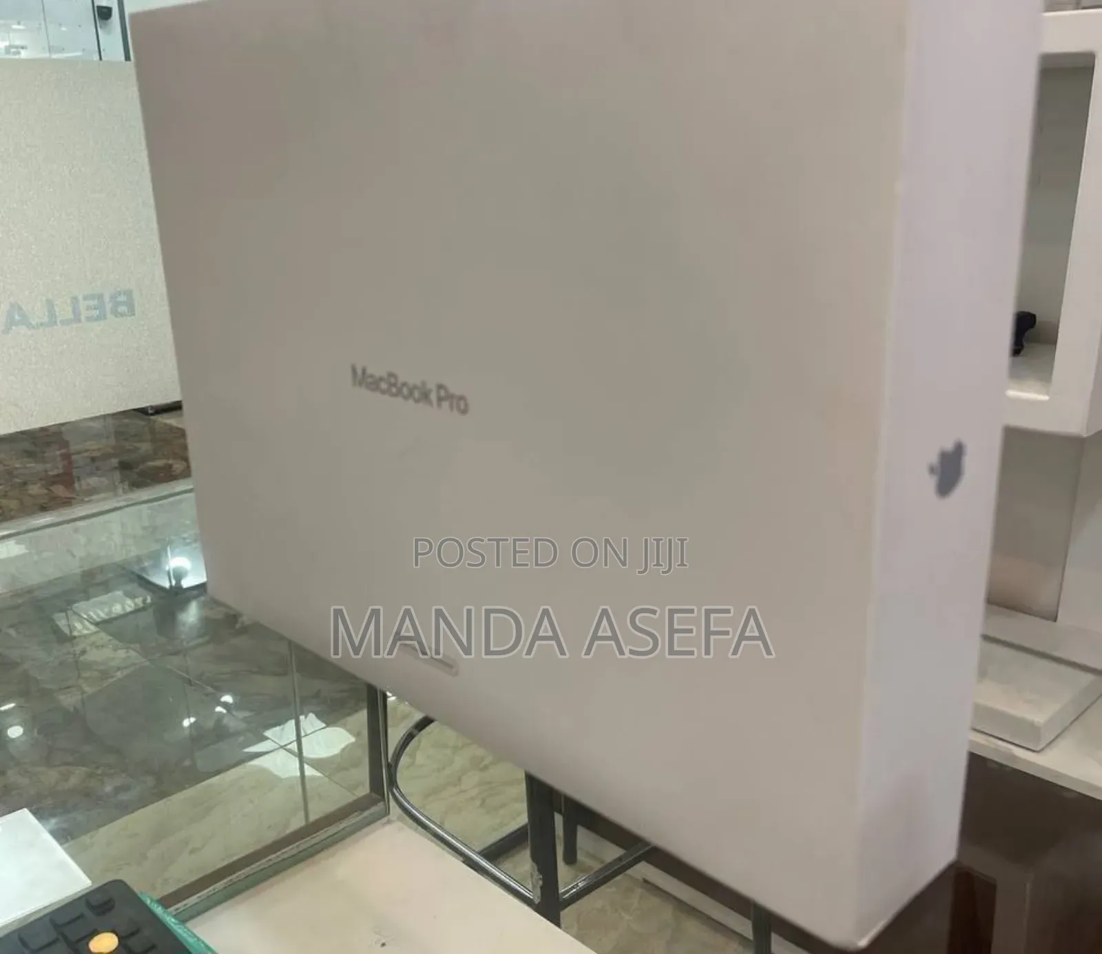 New Laptop Apple MacBook Pro 16GB Apple M2 SSD 4T