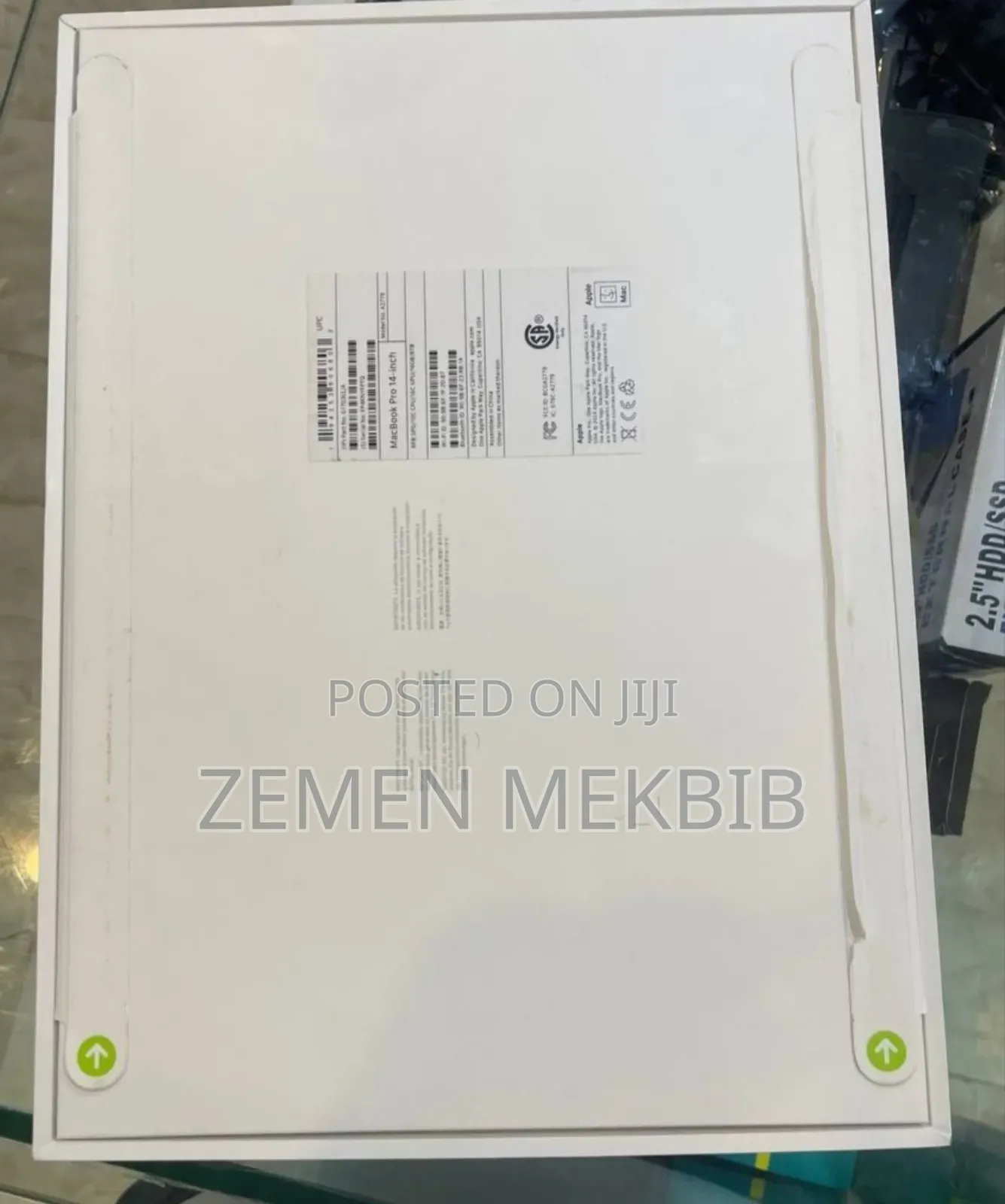 New Laptop Apple MacBook Pro 2022 M2 16GB Intel Core I9 SSD 3T