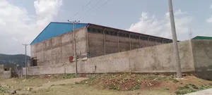 Photo - የሚከራይ 10000 ካሬ ላይ ያረፈ መጋዘን